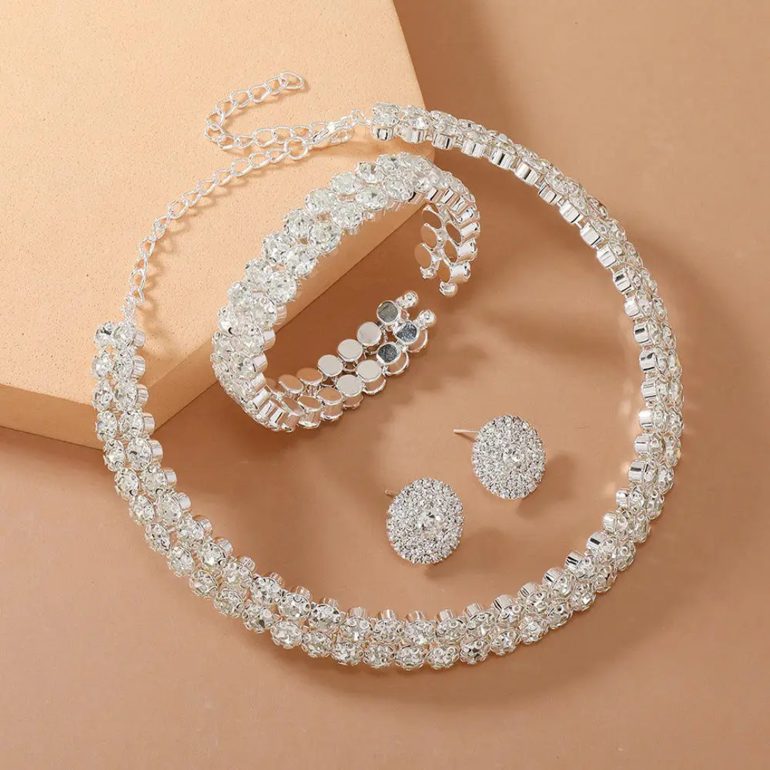 Essence Strass Luxury