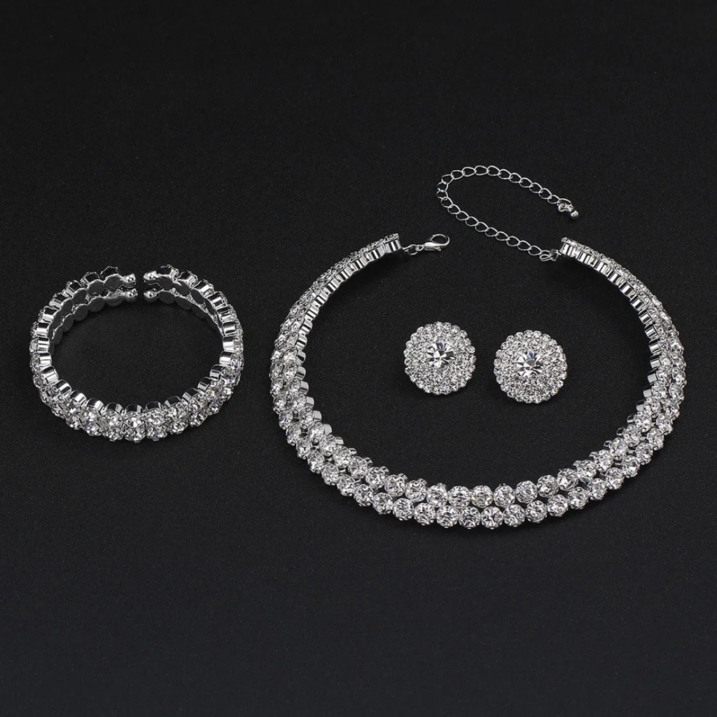 Essence Strass Luxury