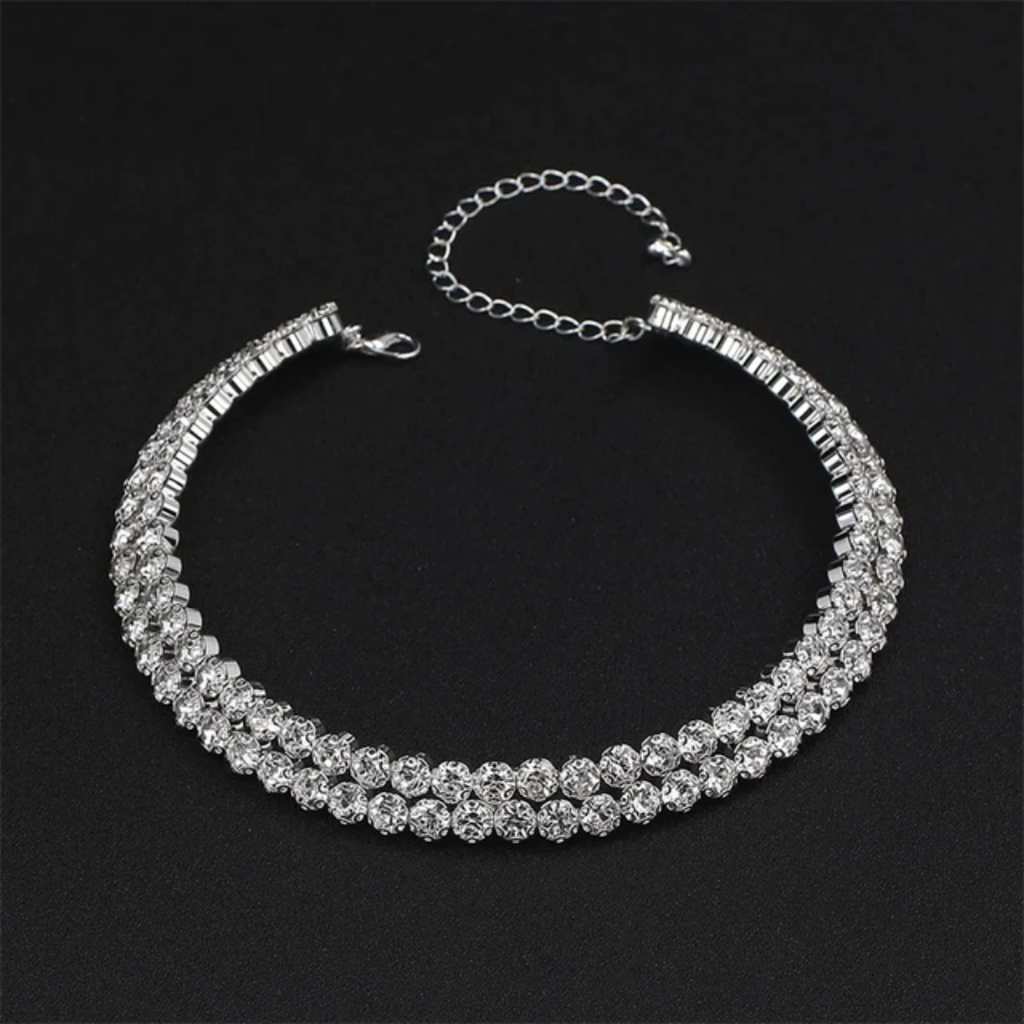 Essence Strass Luxury