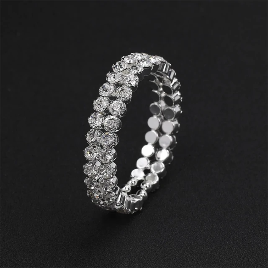 Essence Strass Luxury