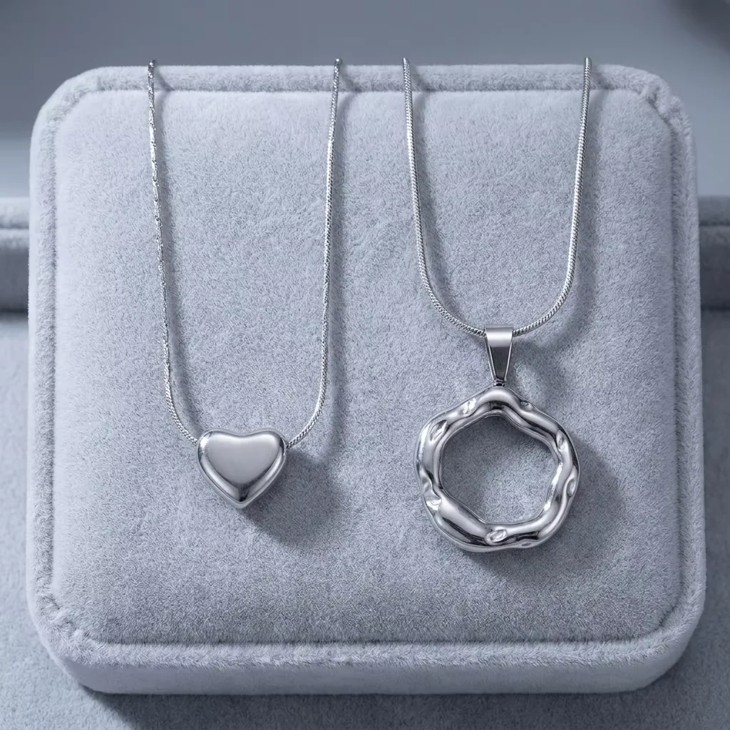 Aureo Circle Necklace