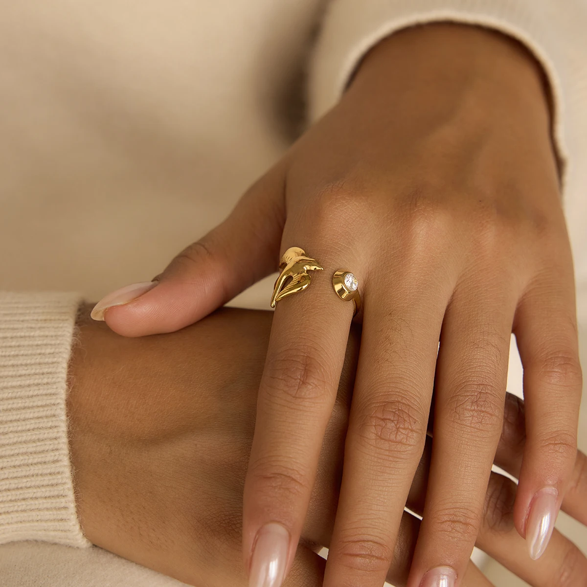 Aveline Rings