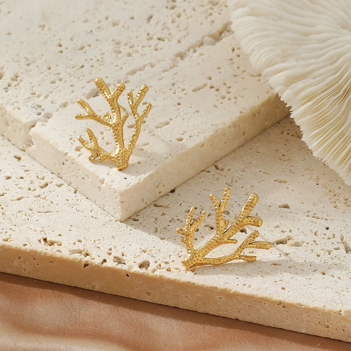 Boucles d'oreille Branche dorée