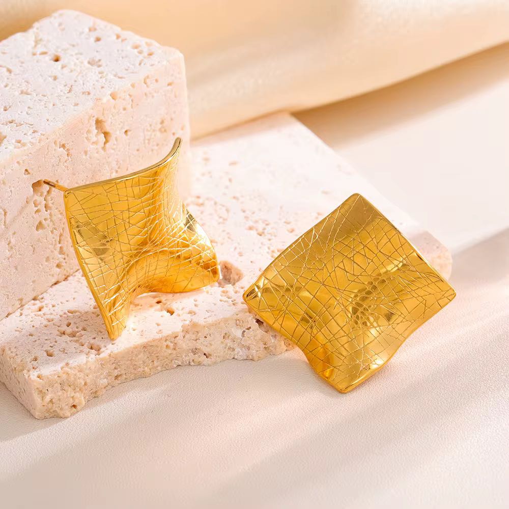 Plaque Gold Earrings