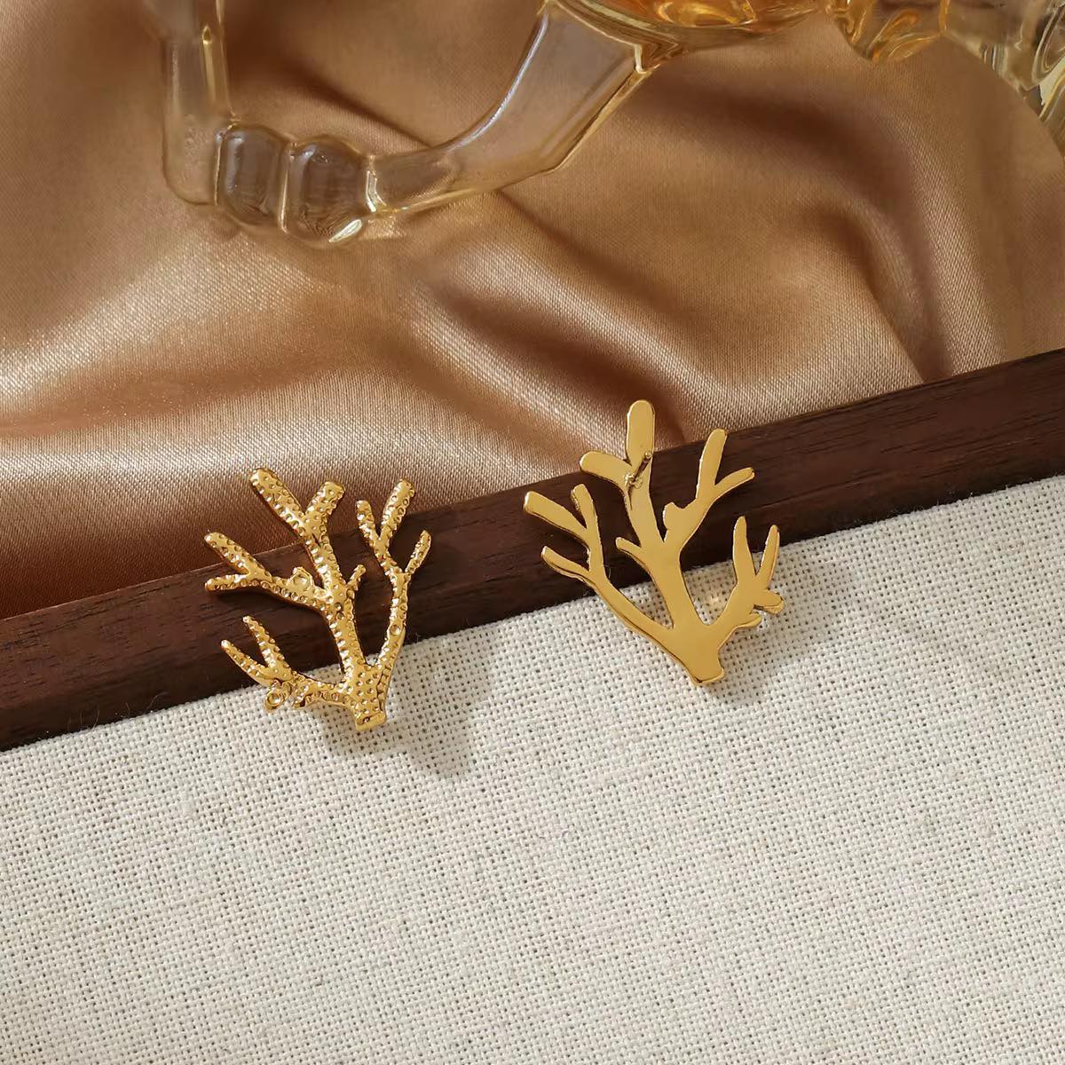 Boucles d'oreille Branche dorée