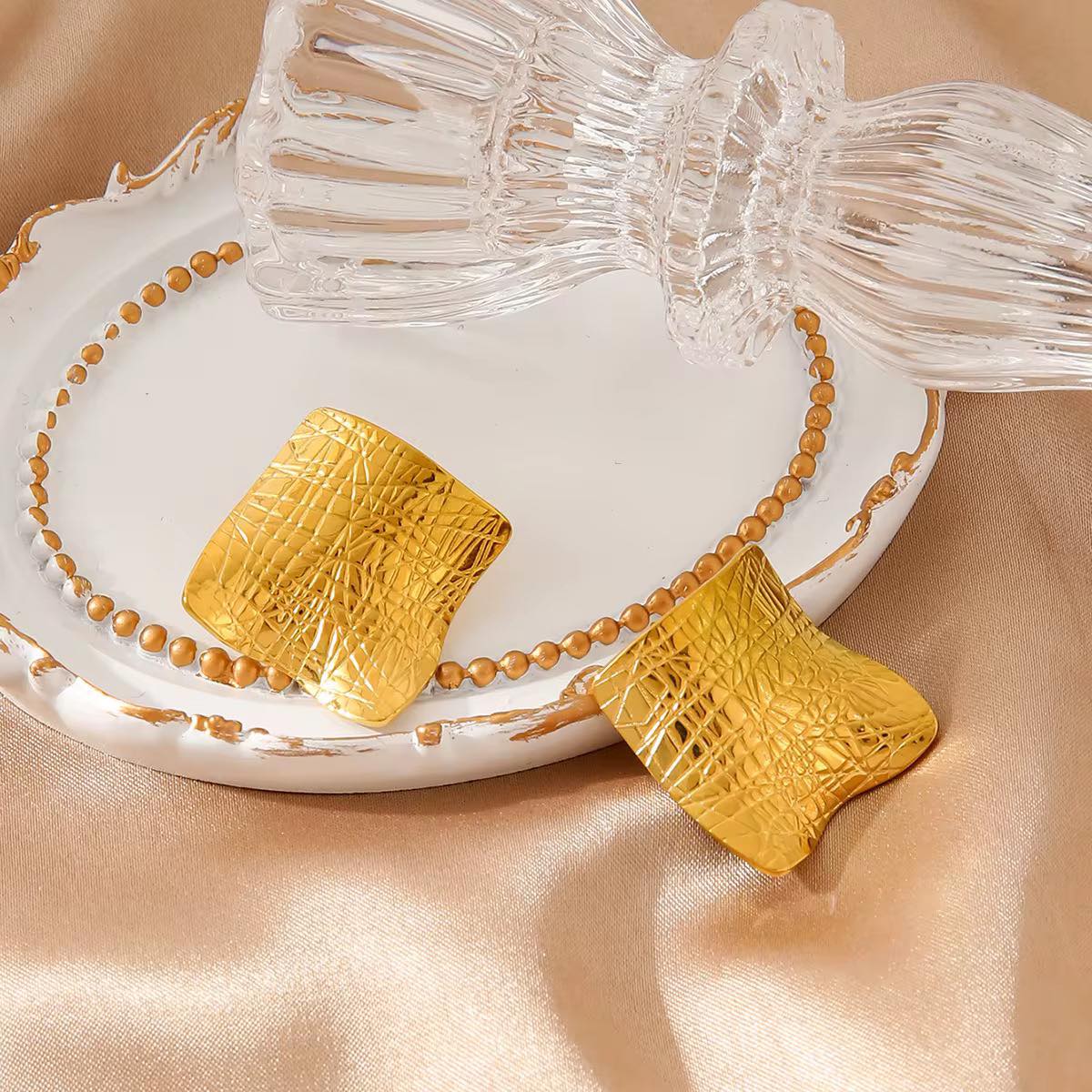 Plaque Gold Earrings