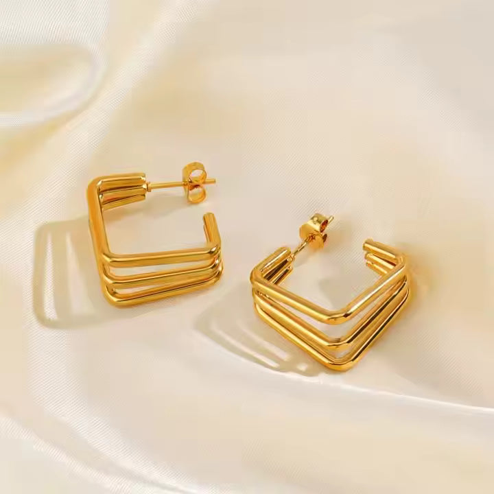 D Glow Earrings