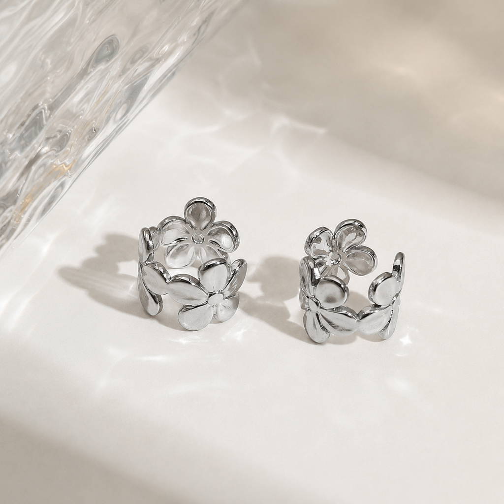 Floria Ear Cuff