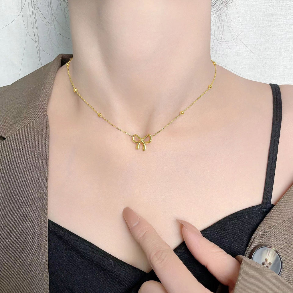 Collier BowTie