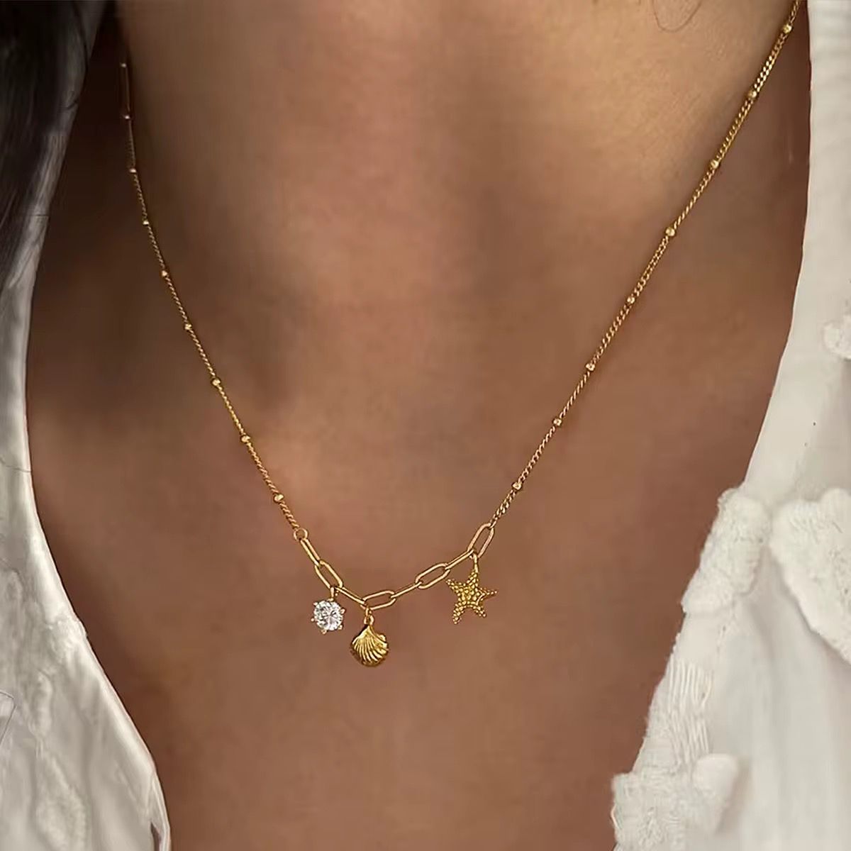 Maris Necklace