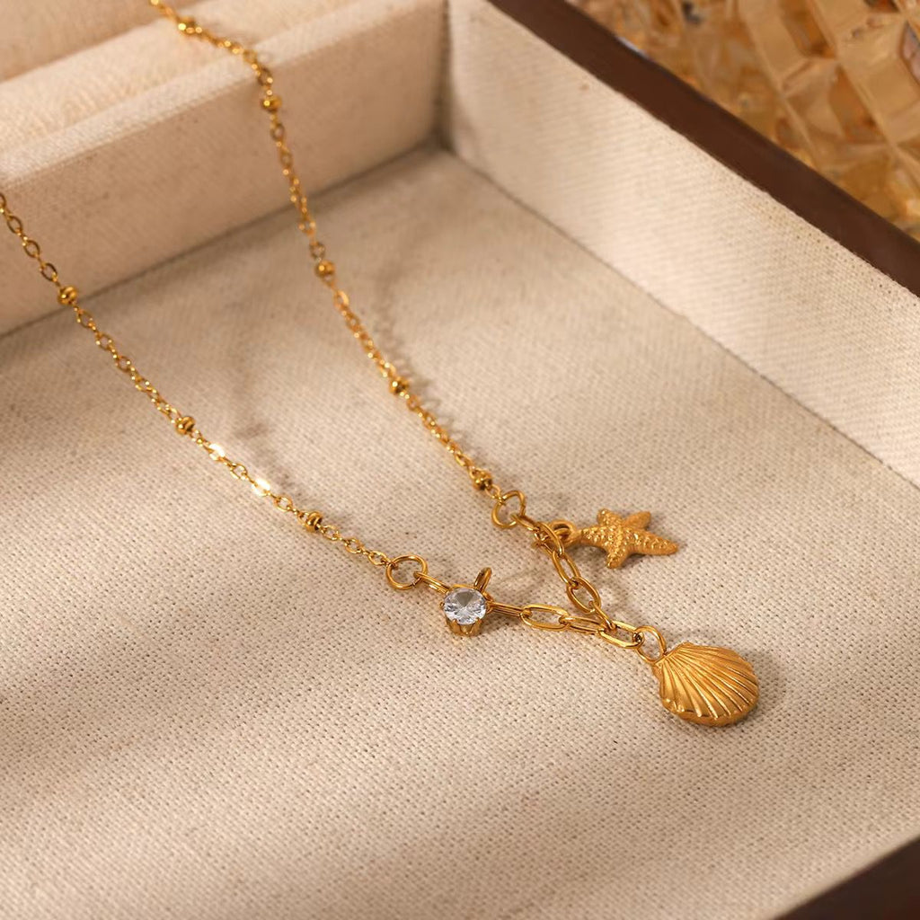 Maris Necklace