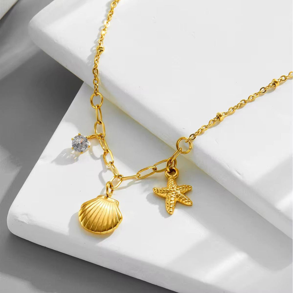 Maris Necklace