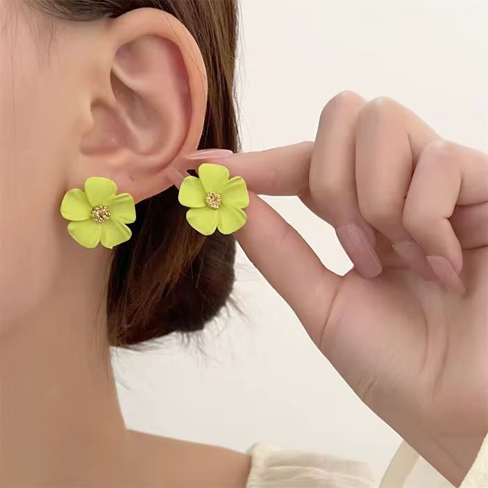 Flower Earring Small