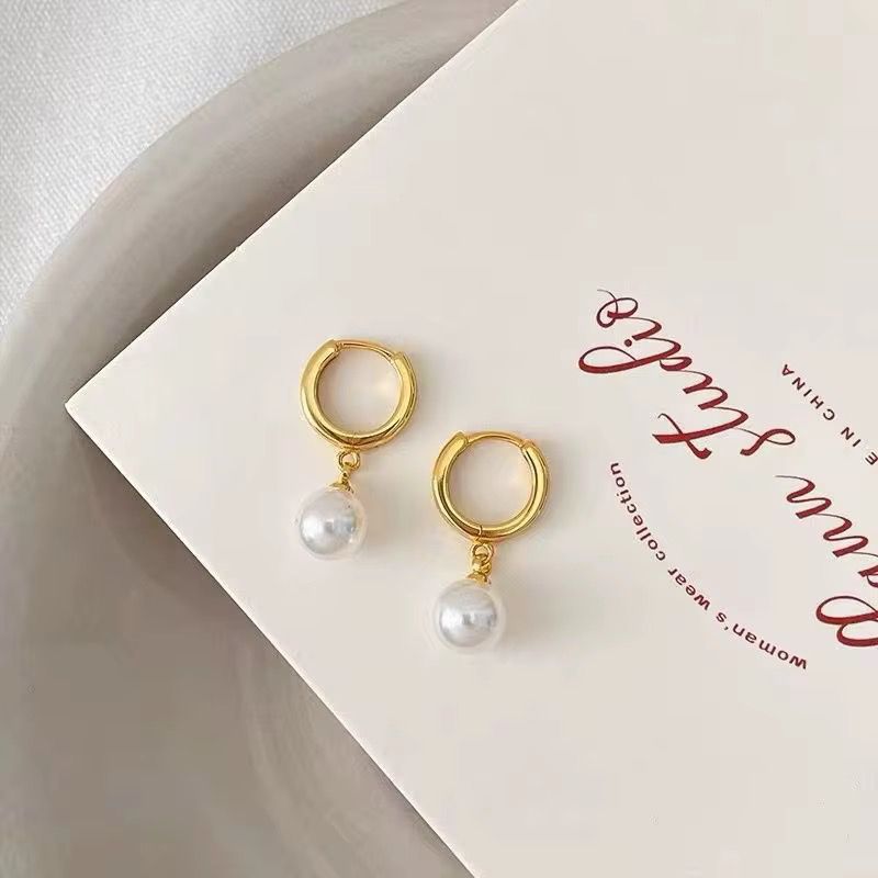Perly Earrings