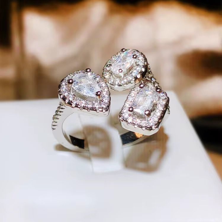 Luxury Ring