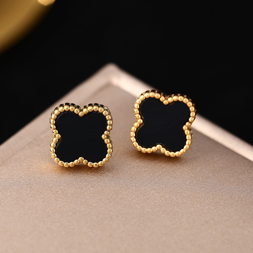 أقراط فان كليف 