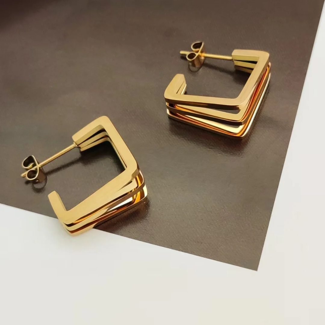 D Glow Earrings