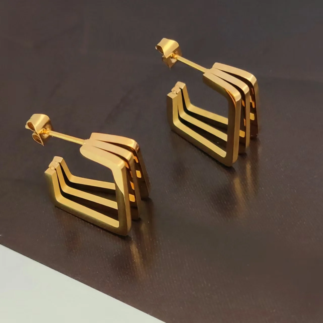 D Glow Earrings