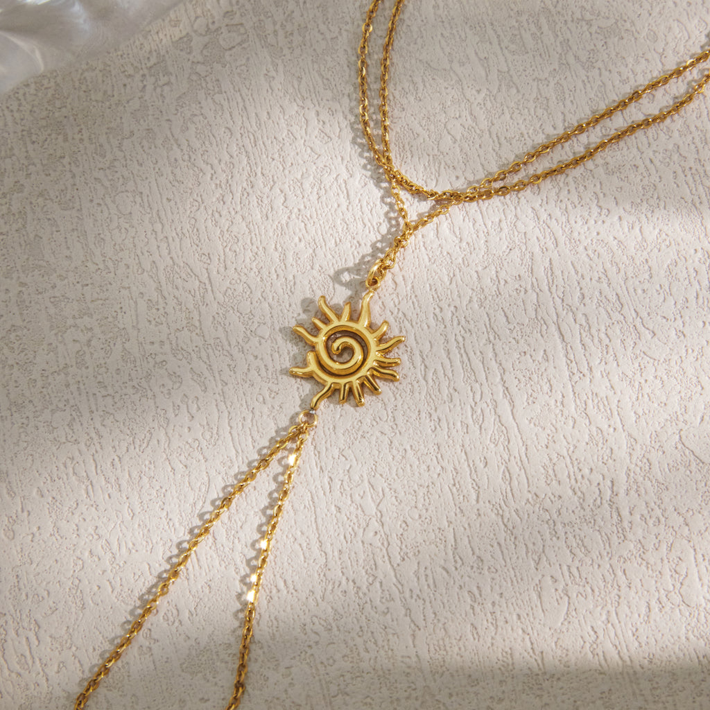 Solis Hand Chain