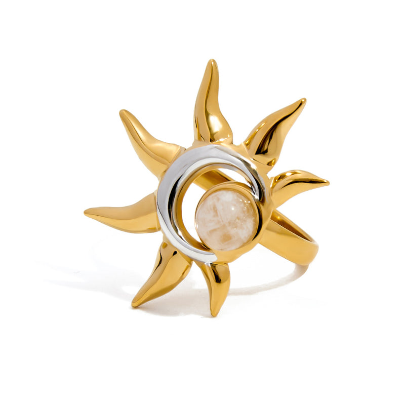 Lunara Ring