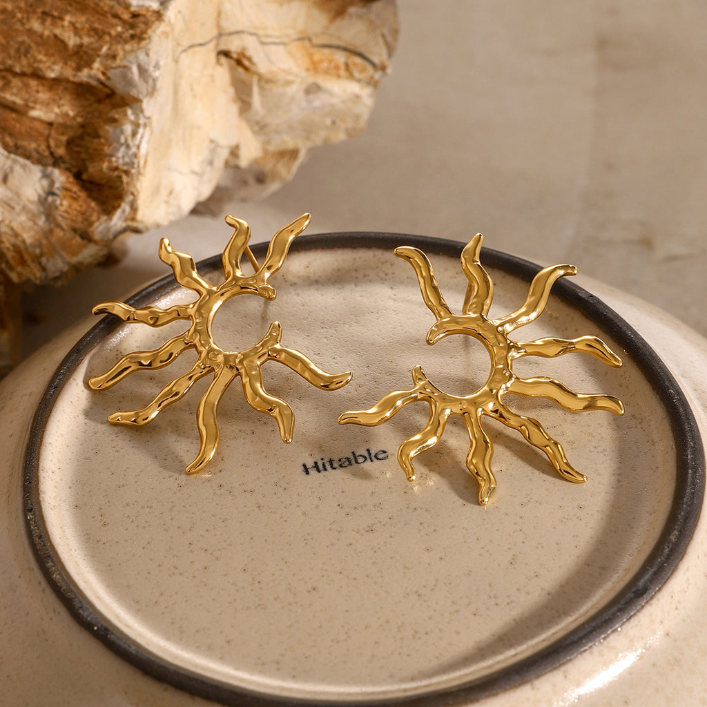 Helia Earrings