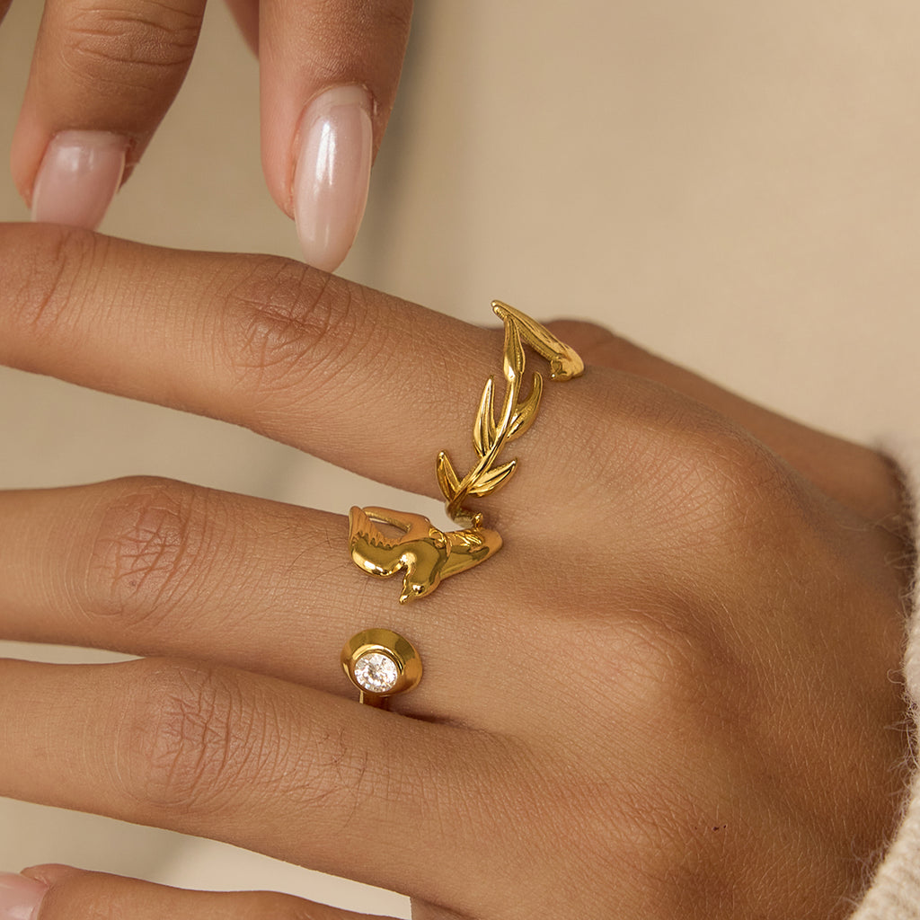 Aveline Rings