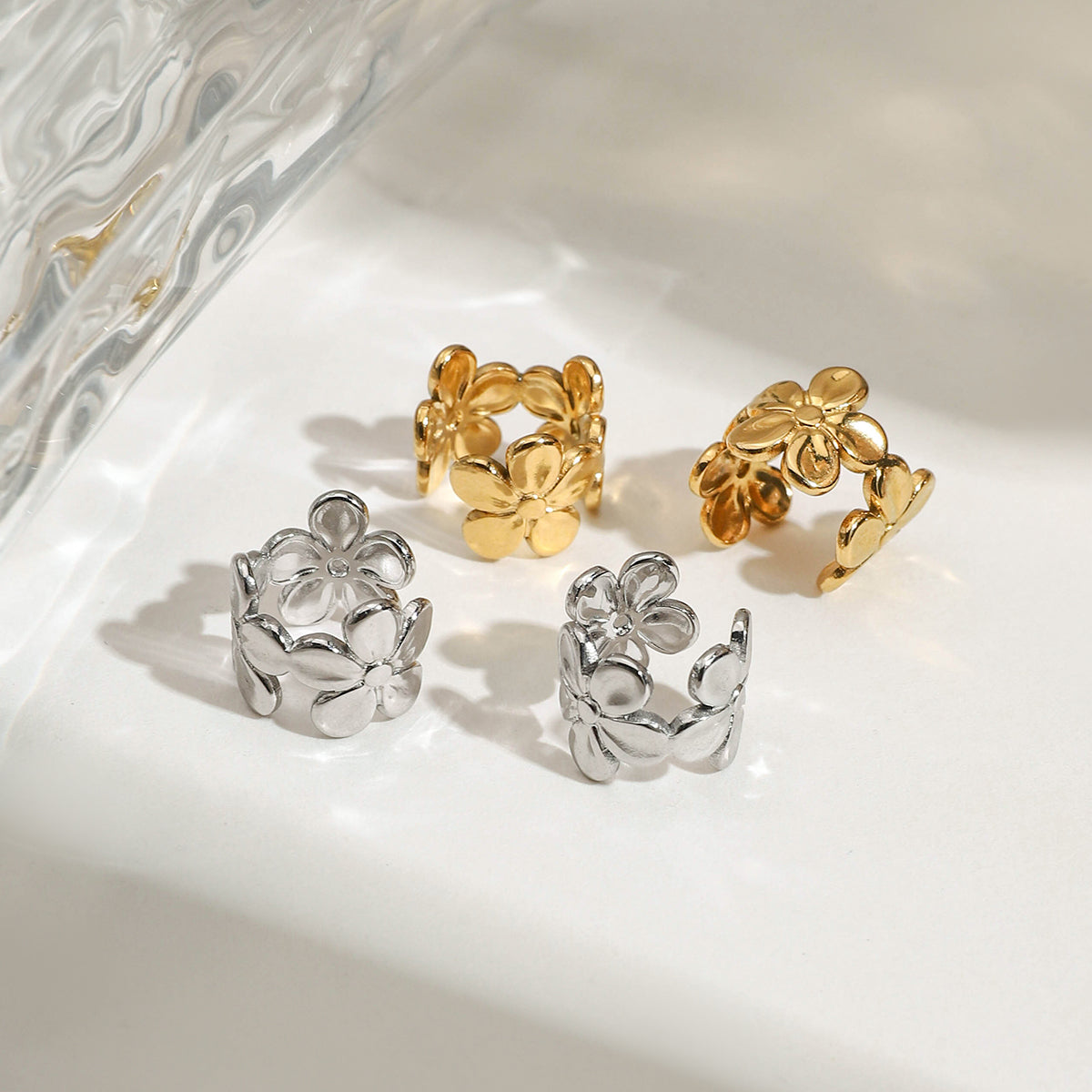 Floria Ear Cuff